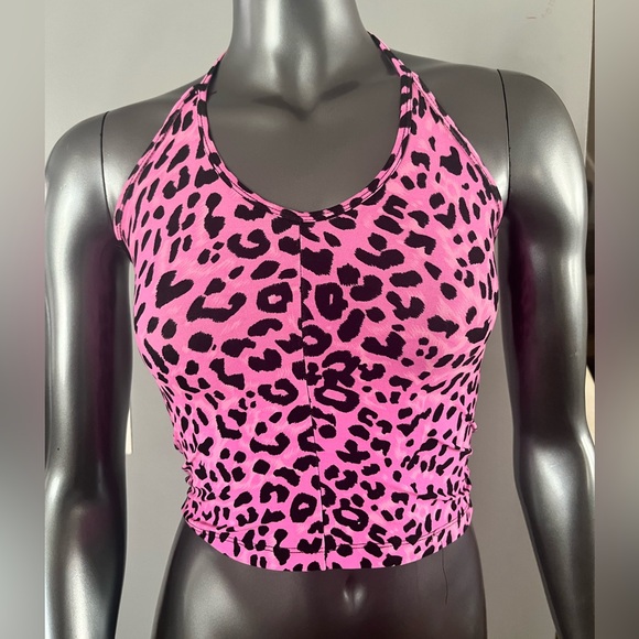 Ultra stretchy y2k hot pink and black leopard print cropped halter top. - Picture 1 of 4